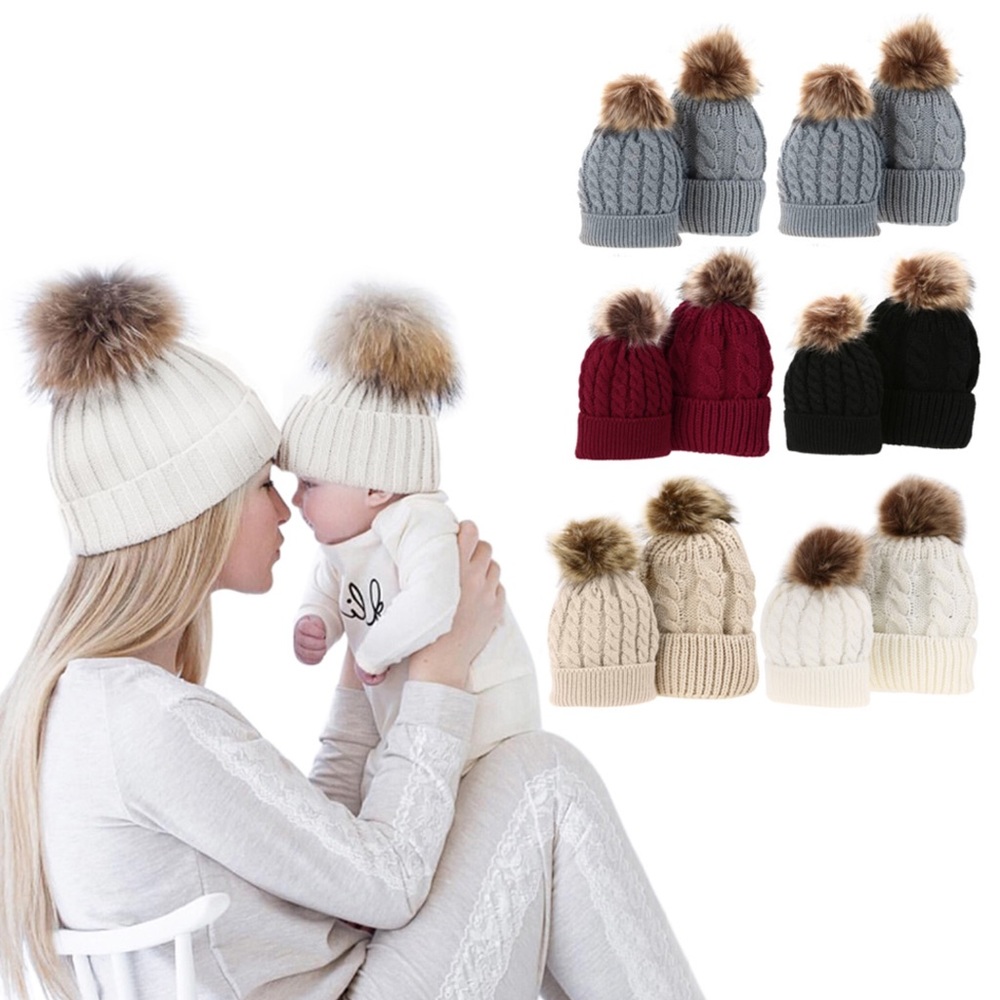 🚫Sold🚫Gray Parent/Baby Matching Beanie Pom Pom - Picture 1 of 4